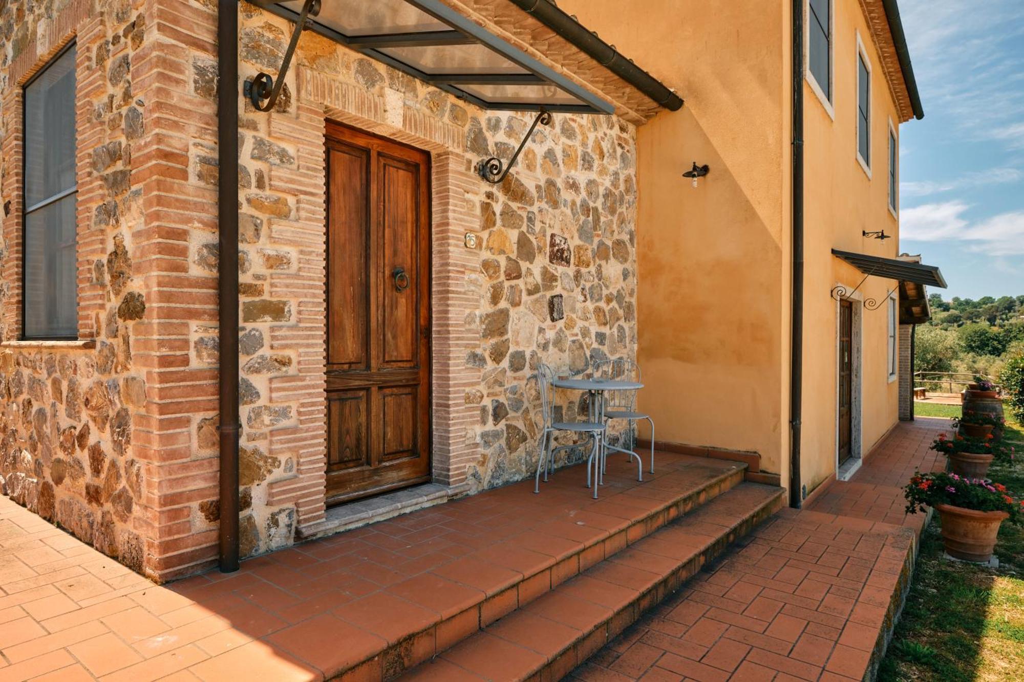 8380 Agriturismo Il Saragiolo Manciano Luaran gambar