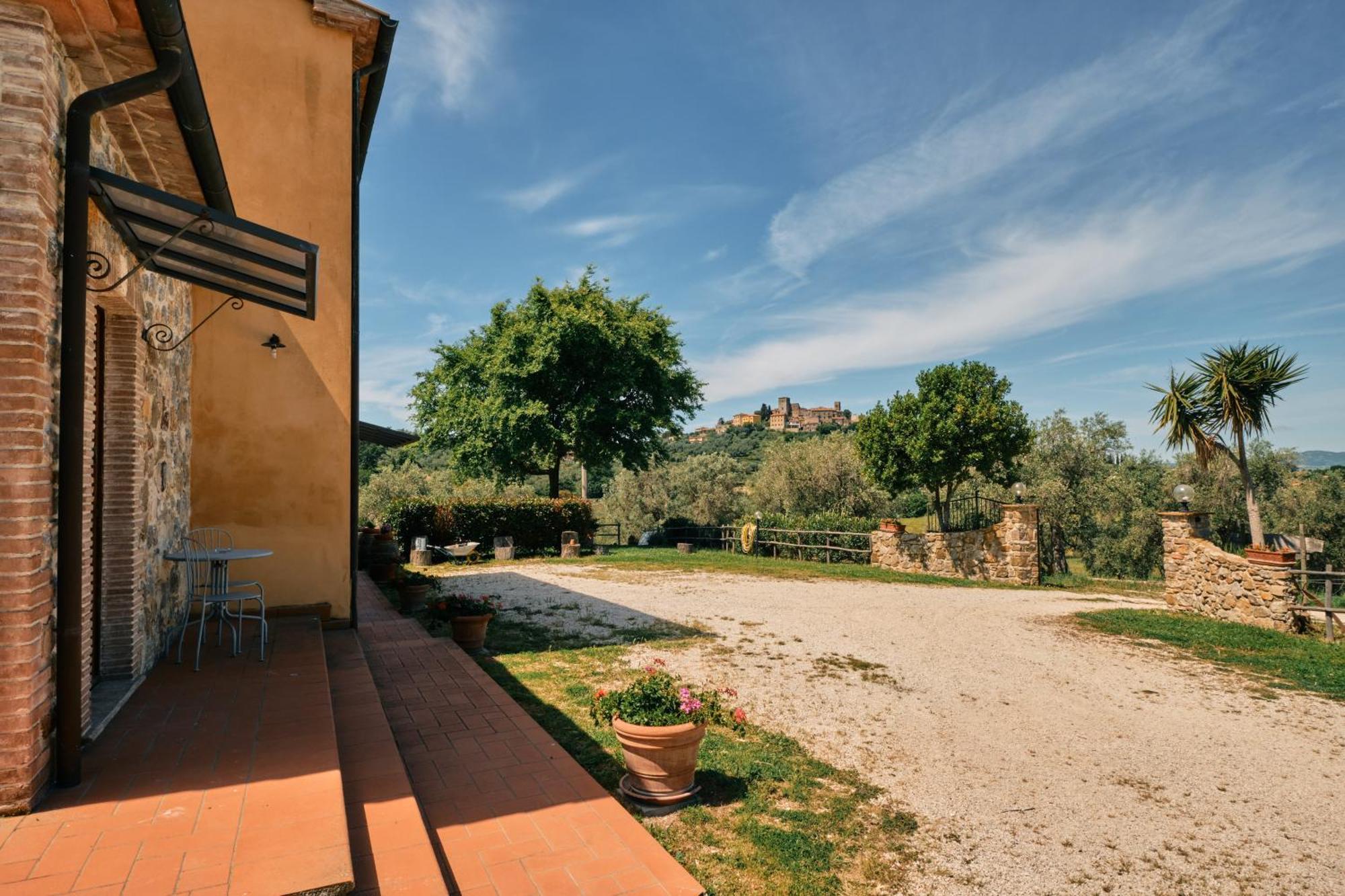 8380 Agriturismo Il Saragiolo Manciano Luaran gambar