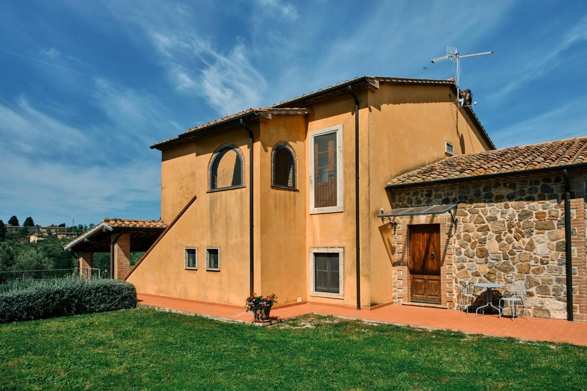 8380 Agriturismo Il Saragiolo Manciano Luaran gambar