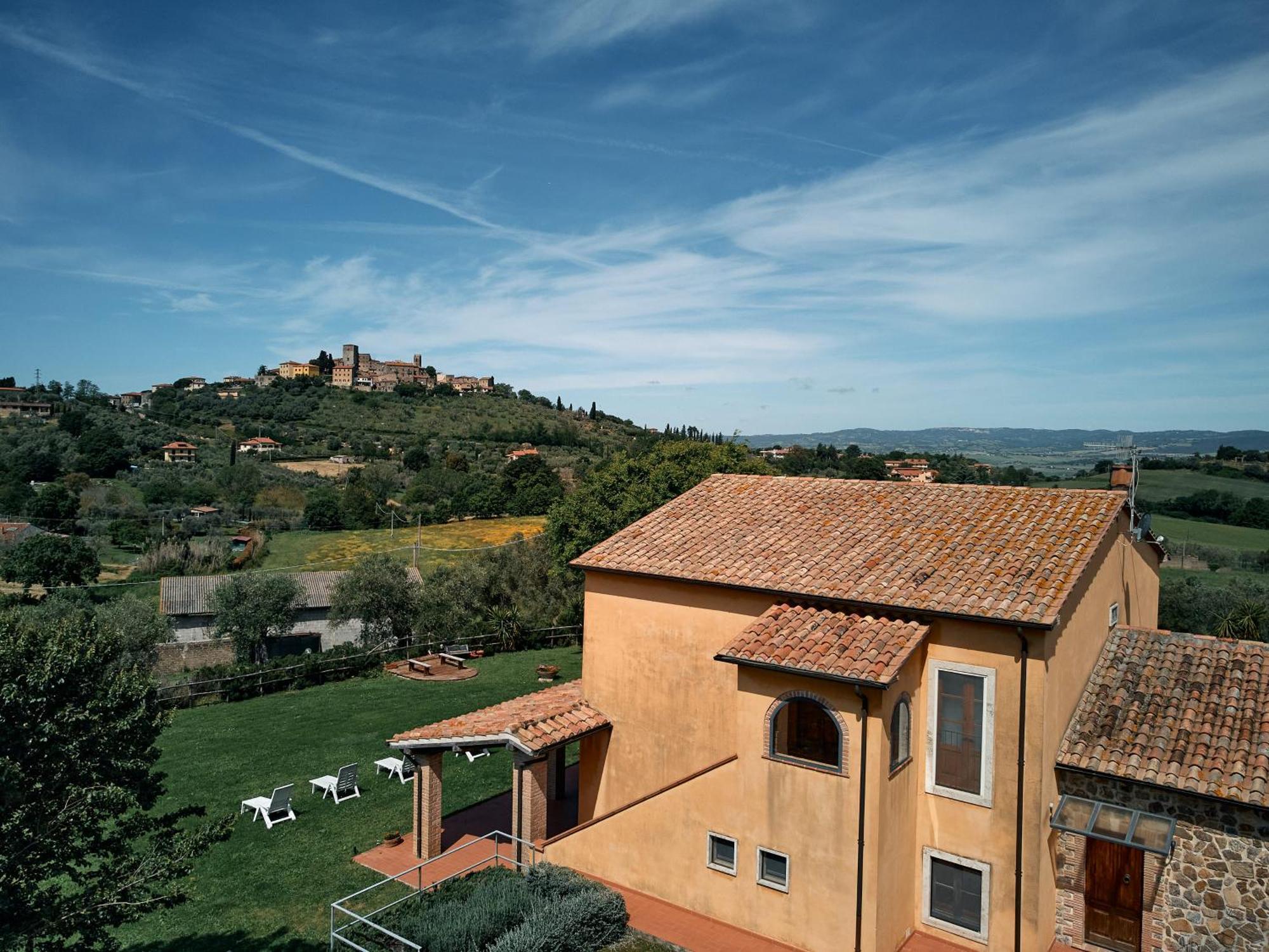 8380 Agriturismo Il Saragiolo Manciano Luaran gambar